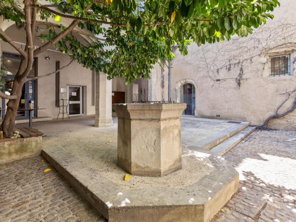 Holiday Home In Avignon Next To The City Centre المظهر الخارجي الصورة